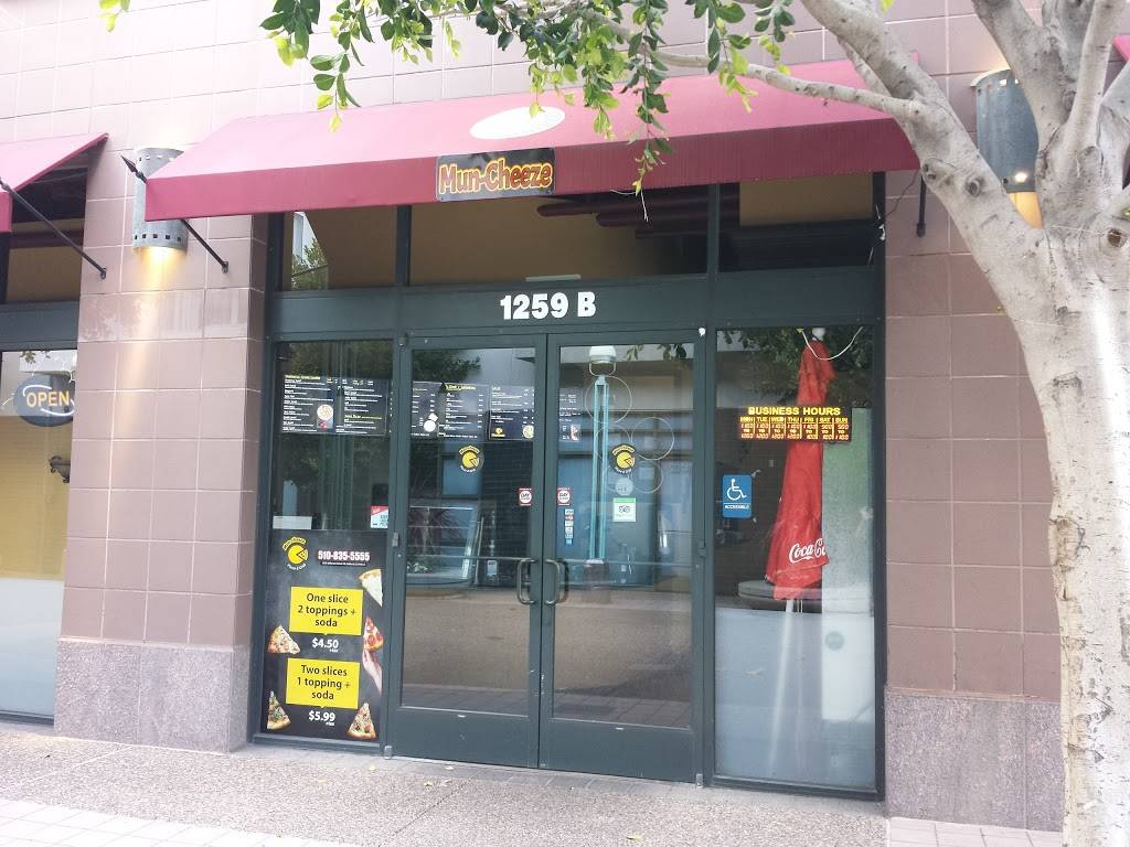 Mun-cheeze Pizza & Grill | restaurant | 1259 Jefferson Street Wing B, Oakland, CA 94612, USA | 5108355555 OR +1 510-835-5555