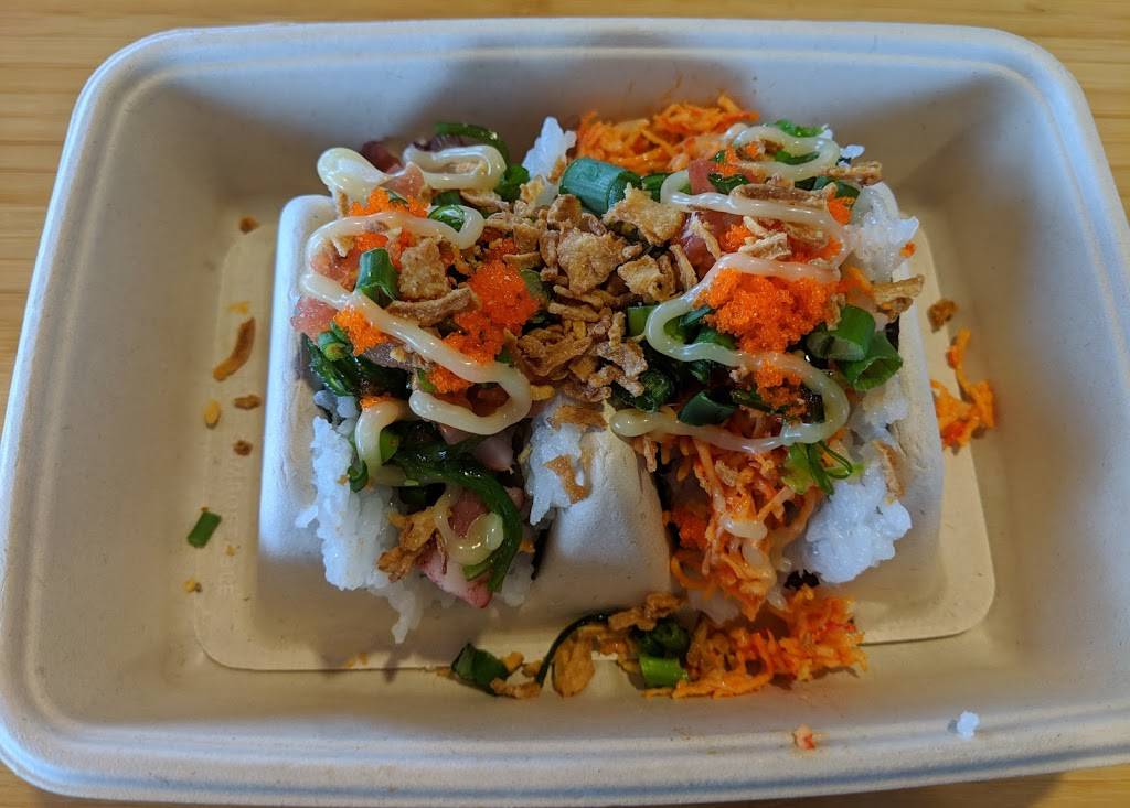 Tail & Fin | restaurant | 1910 Village Center Cir #9, Las Vegas, NV 89134, USA | 7027901810 OR +1 702-790-1810