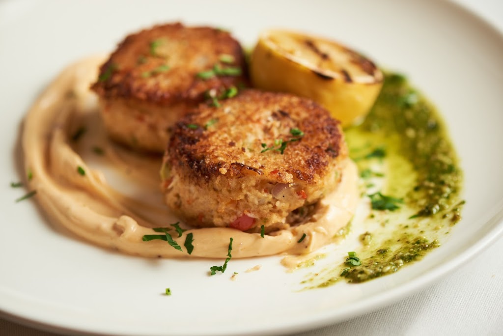 Sea Salt | restaurant | 209 Indian Lake Blvd Suite 100, Hendersonville, TN 37075, USA | 6158912221 OR +1 615-891-2221