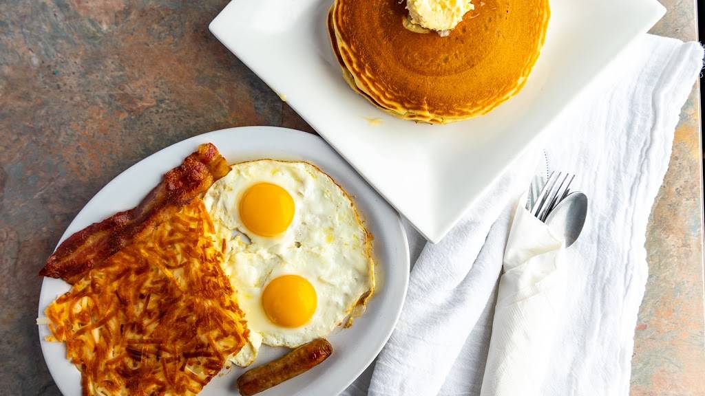 chicken & waffles house | restaurant | 3129 Arden Way, Sacramento, CA 95825, USA | 9164888901 OR +1 916-488-8901