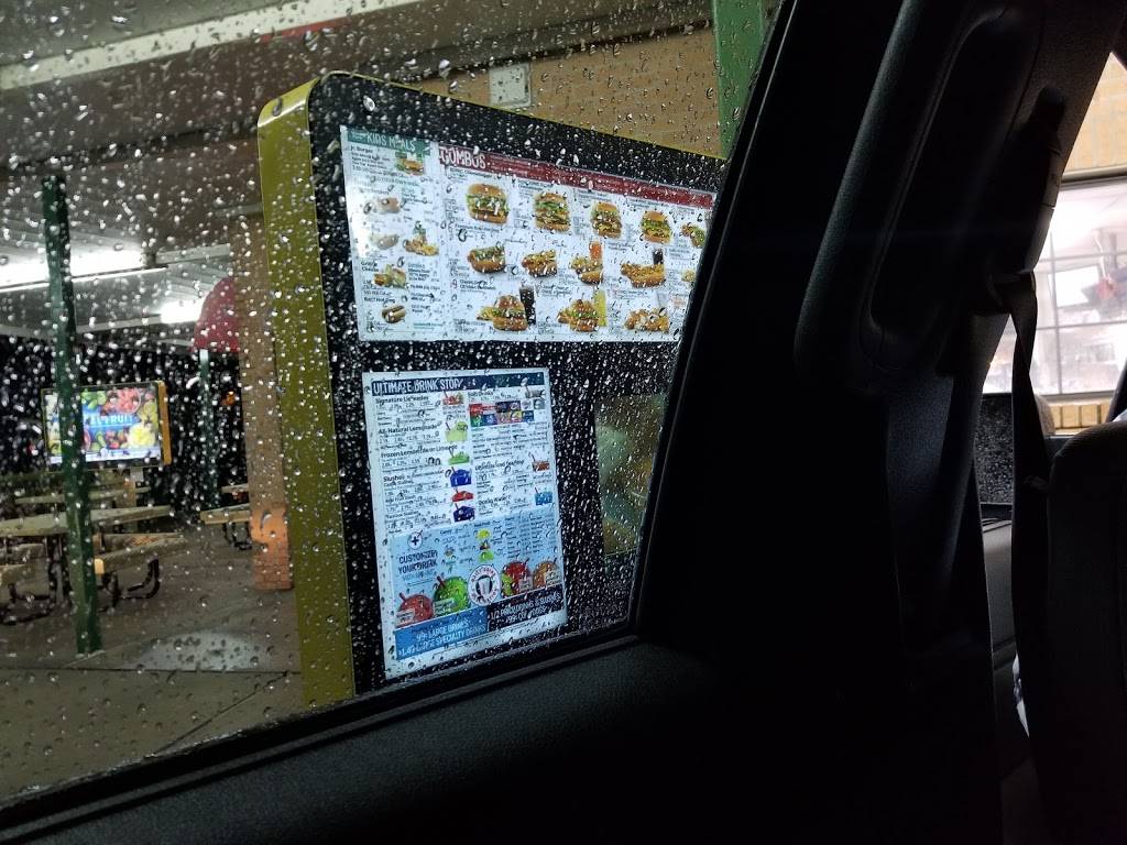 Sonic Drive-In | restaurant | 175 N Valley Pkwy, Lewisville, TX 75067, USA | 9724200544 OR +1 972-420-0544