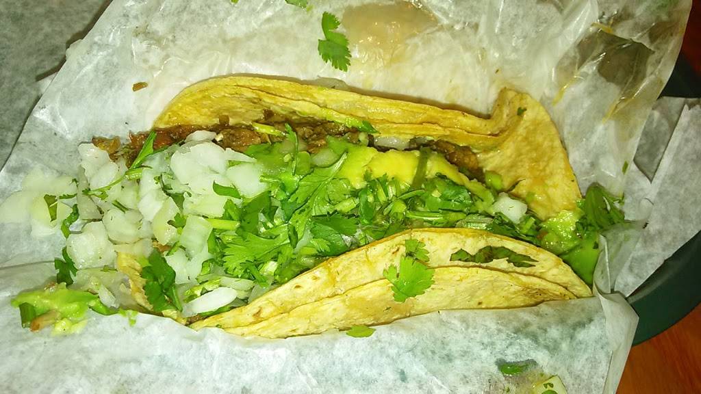 Zacatacos | restaurant | 6212 W Cermak Rd, Berwyn, IL 60402, USA | 7084848460 OR +1 708-484-8460