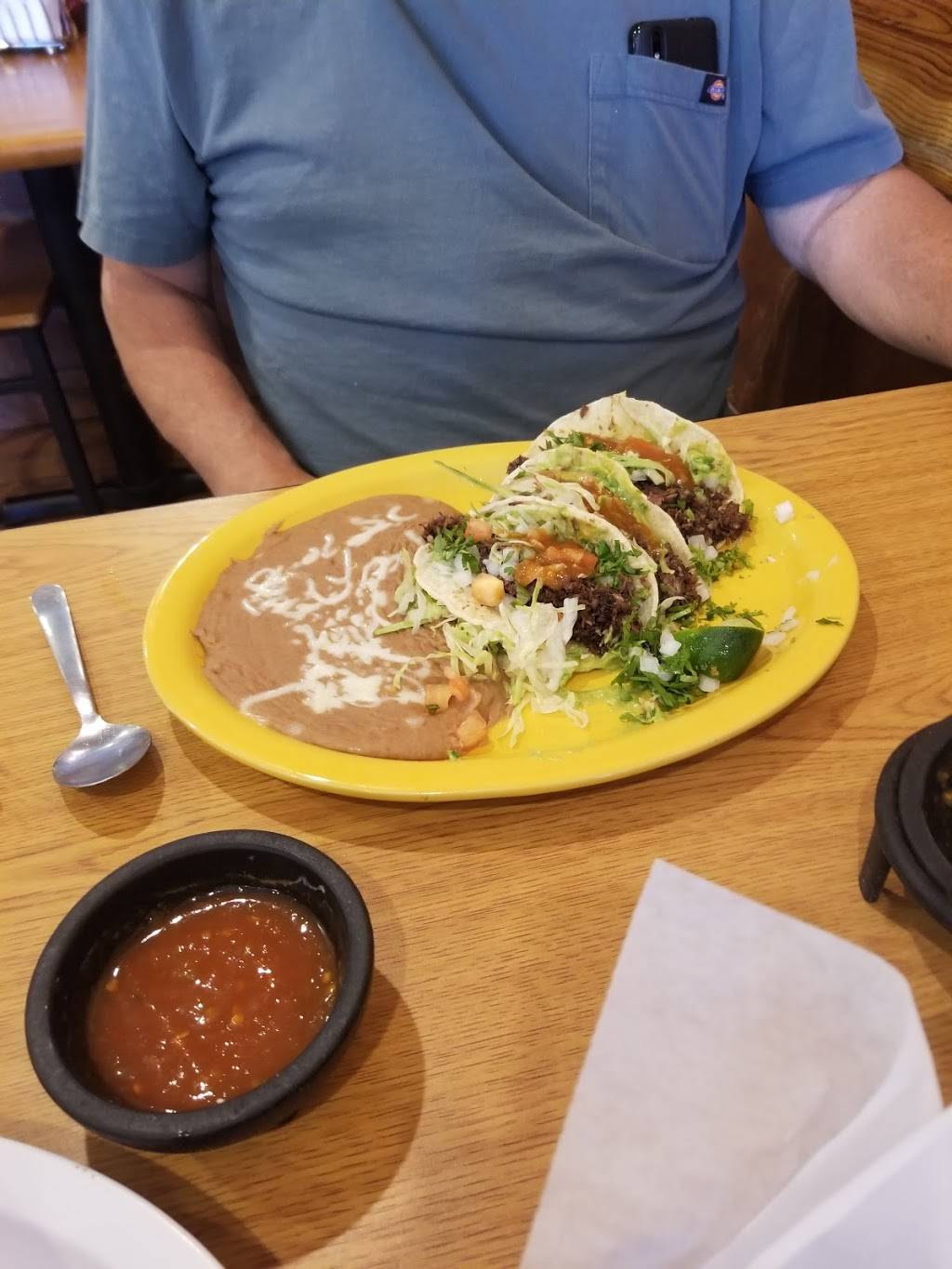 Viva Mexico | restaurant | 237 Wyoming Blvd NE, Albuquerque, NM 87123, USA | 5052656285 OR +1 505-265-6285