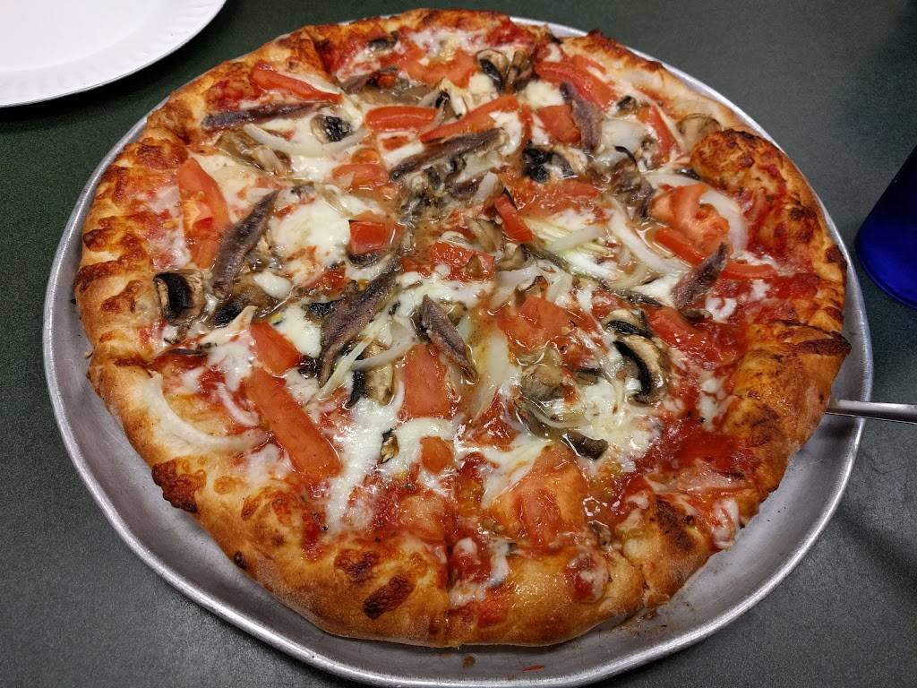 Rizzos Pizzeria | restaurant | 24100 Narbonne Ave, Lomita, CA 90717, USA | 3105309527 OR +1 310-530-9527
