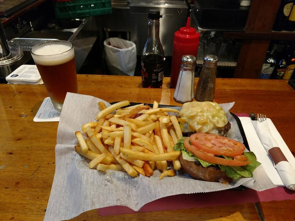 Narragansett Cafe | restaurant | 25 Narragansett Ave, Jamestown, RI 02835, USA | 4014232150 OR +1 401-423-2150