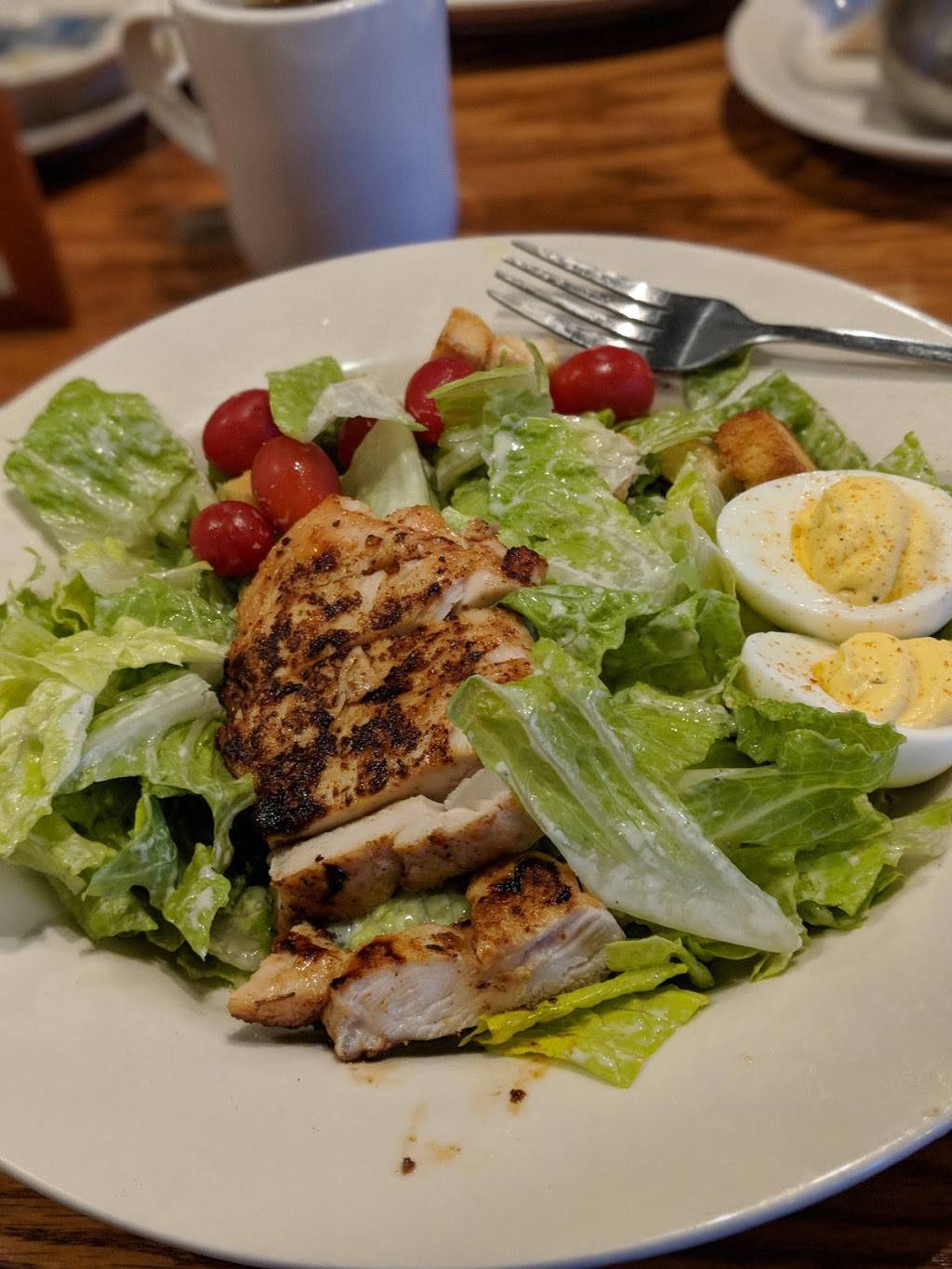 Cracker Barrel Old Country Store | restaurant | 4119 Columbus St, Ottawa, IL 61350, USA | 8154319779 OR +1 815-431-9779