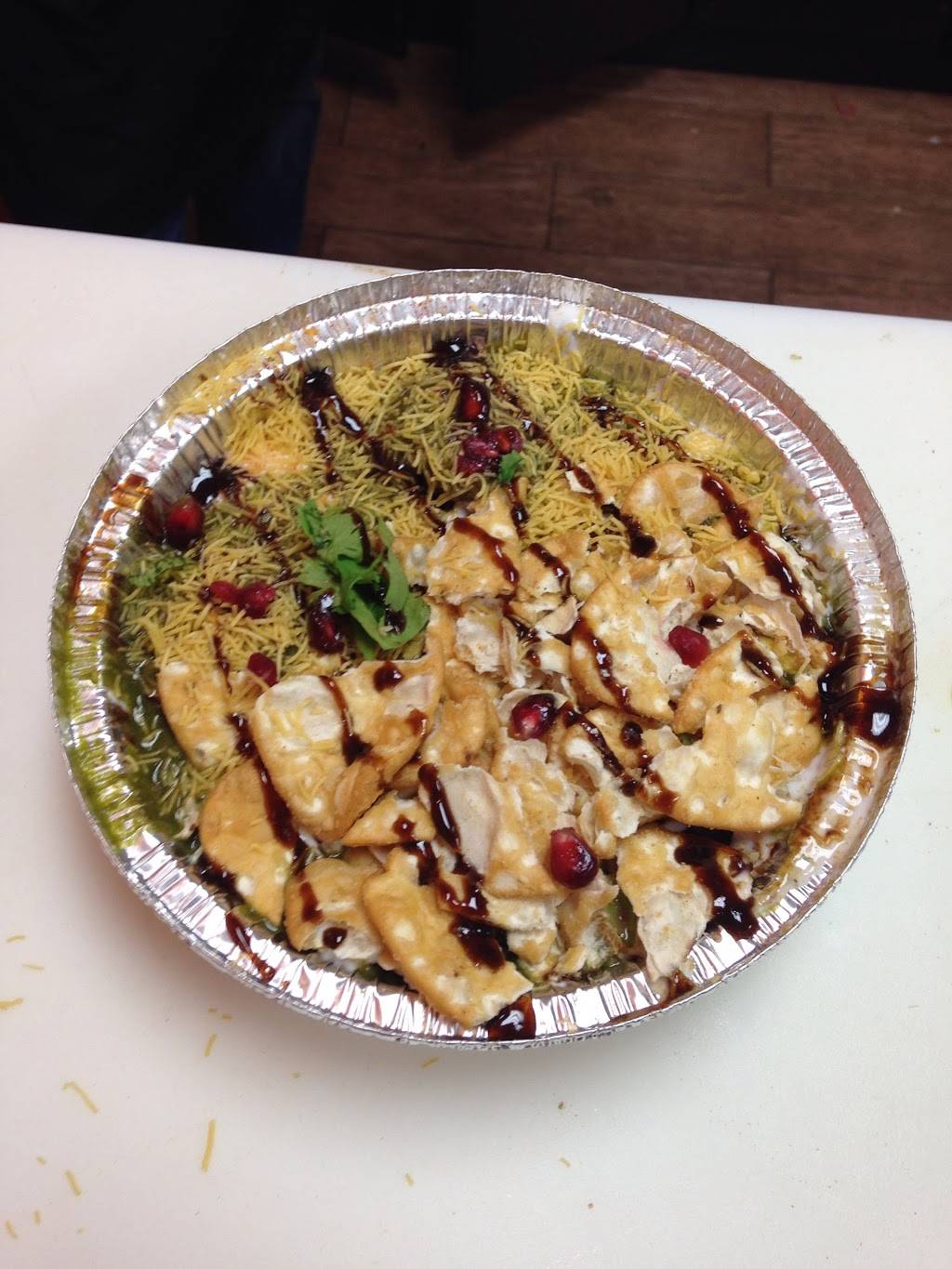 Milan Ice Cream & Paan | restaurant | 3899 Trelawny Cir, Mississauga, ON L5N 6S3, Canada | 9059192282 OR +1 905-919-2282