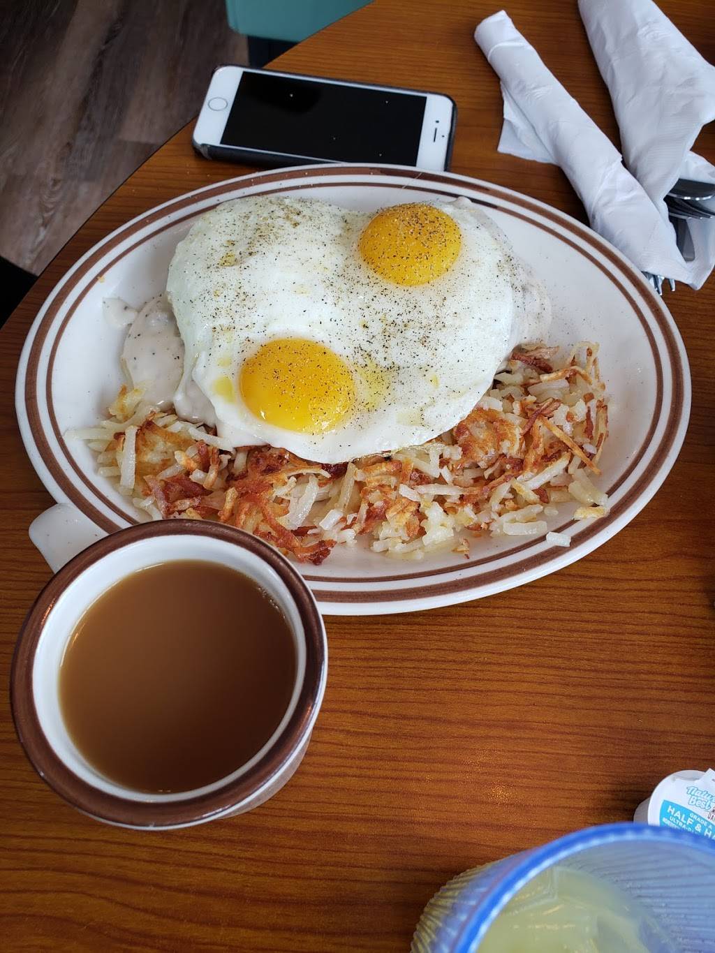 Flips Pancake House | restaurant | 4100 27th St, Moline, IL 61265, USA | 3095176455 OR +1 309-517-6455