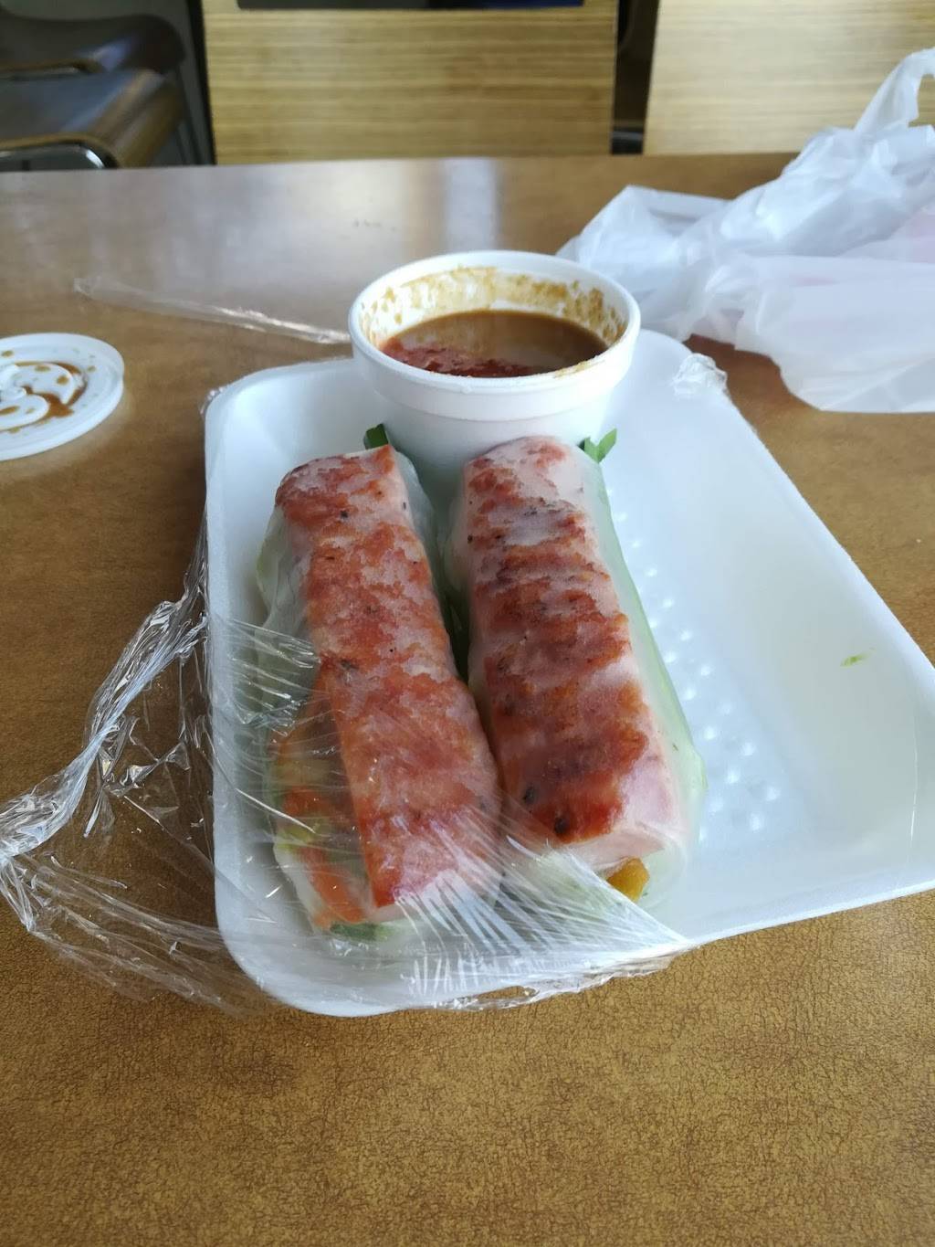 Banh Mi & Che Cali | restaurant | 8450 Valley Blvd, Rosemead, CA 91770, USA | 6262885600 OR +1 626-288-5600