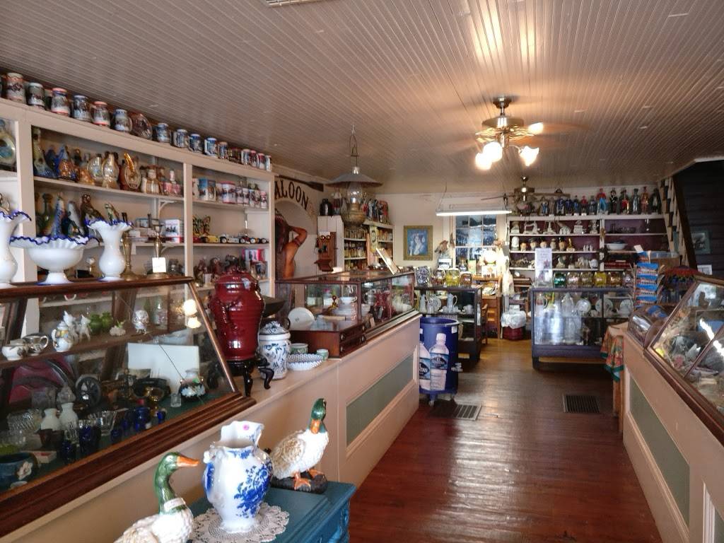 Wittmonds Restaurant | restaurant | 166 East Main St, Brussels, IL 62013, USA | 6188832345 OR +1 618-883-2345