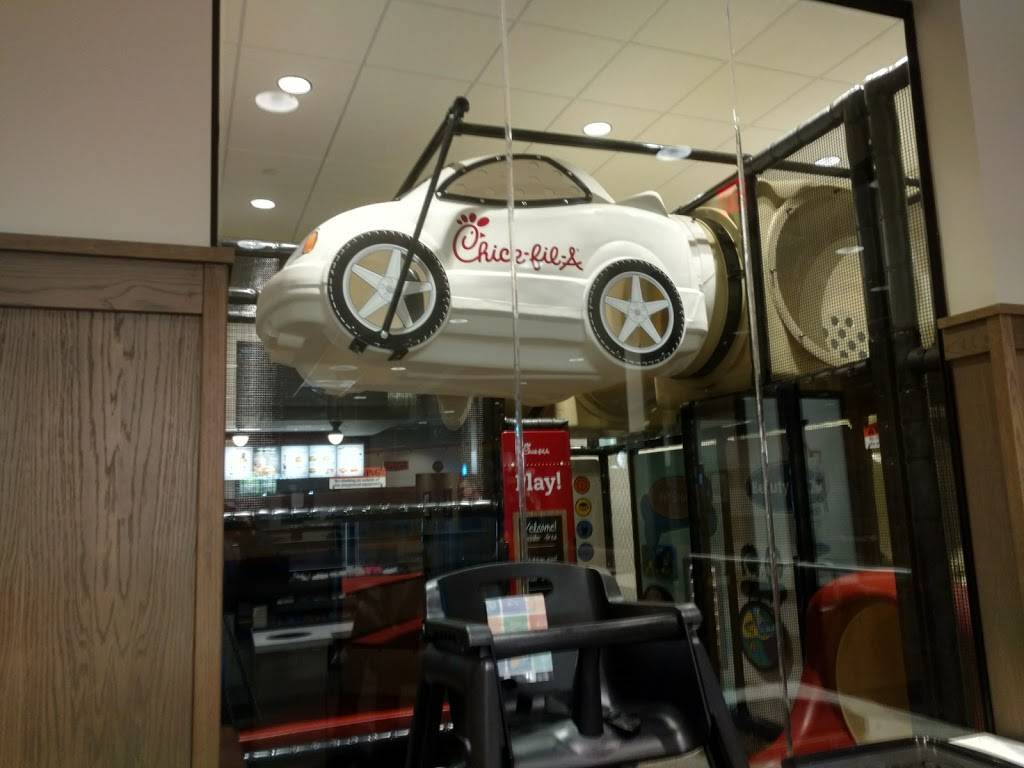 Chick-fil-A | restaurant | Student Union, 2801 W Bancroft St, Toledo, OH 43606, USA | 4195305281 OR +1 419-530-5281