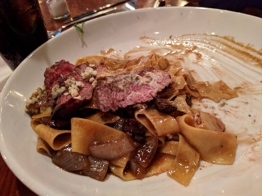 Jackson Street Tavern | restaurant | 1125 Jackson St, Omaha, NE 68102, USA | 4029915637 OR +1 402-991-5637