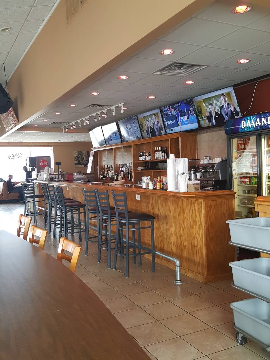 Eagle Restaurant | restaurant | 851 W Oakton St, Des Plaines, IL 60018, USA | 8474395600 OR +1 847-439-5600