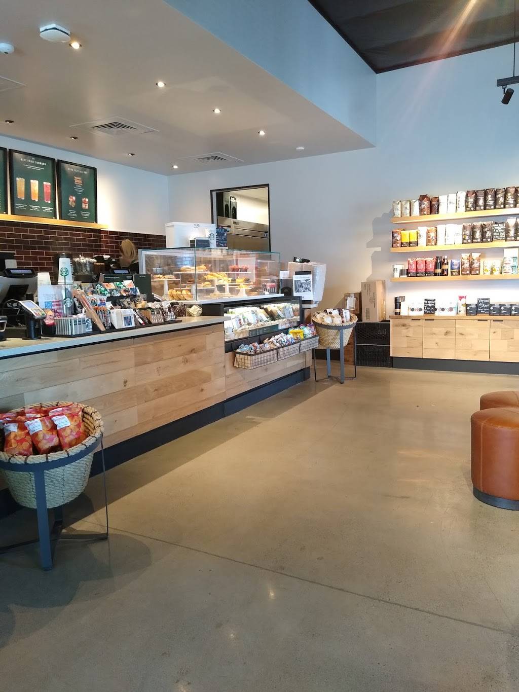 Starbucks | cafe | 3010 N Mooney Blvd Unit 101, Visalia, CA 93291, USA | 5593026386 OR +1 559-302-6386