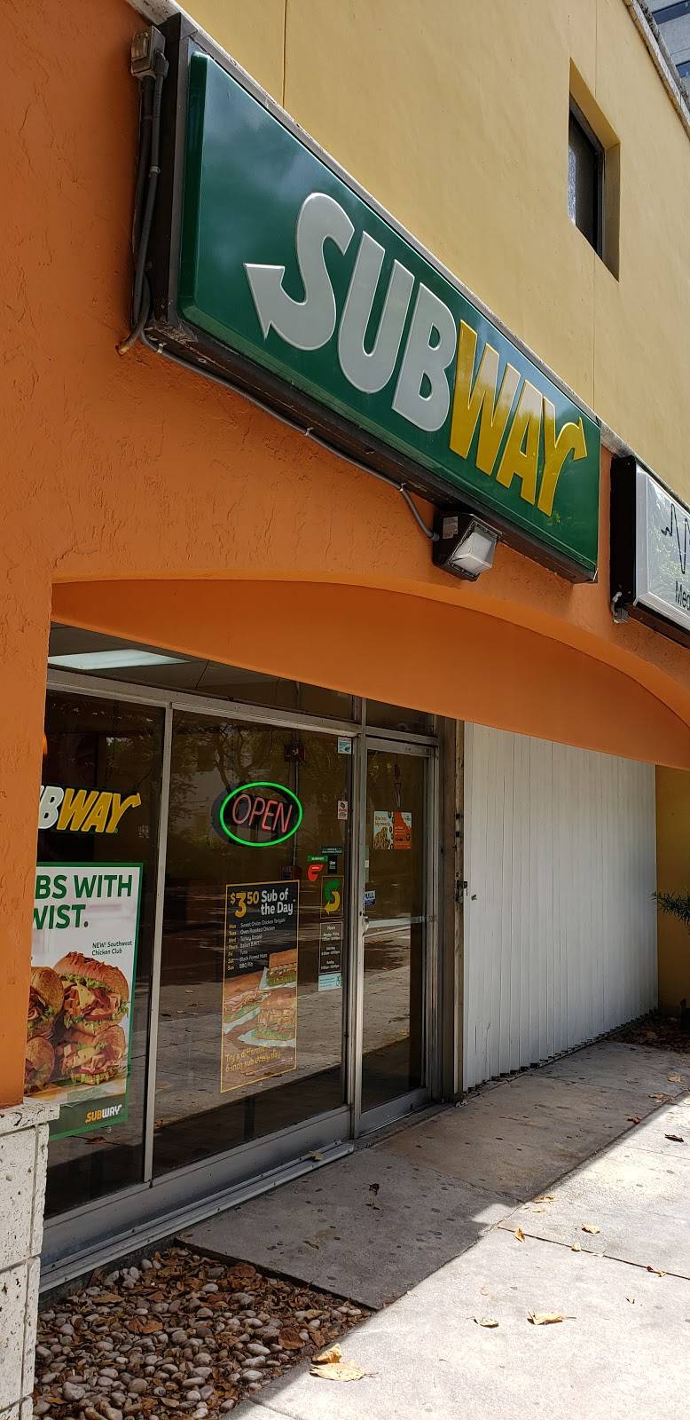 Subway Restaurants | restaurant | 3148 SW 22nd St, Miami, FL 33145, USA | 3054460887 OR +1 305-446-0887