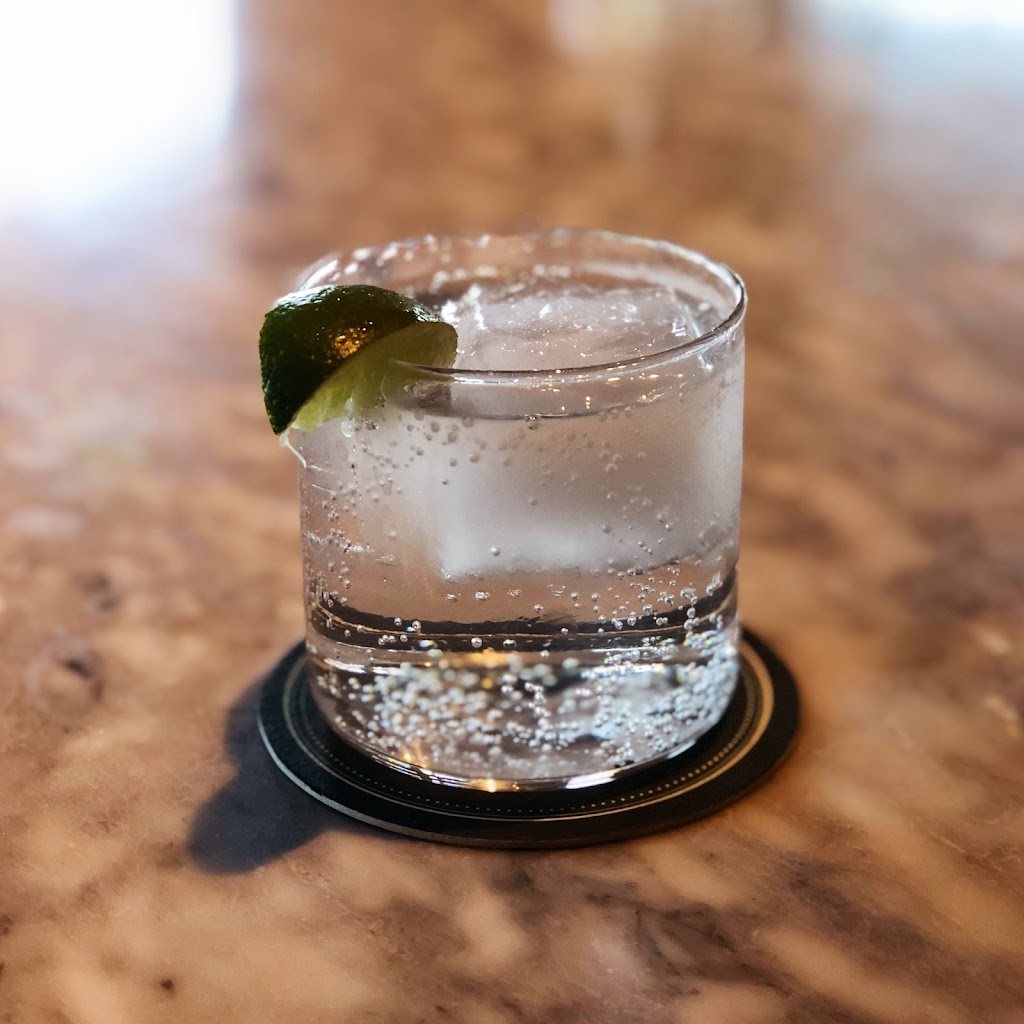 The Golden Pig | restaurant | 13380 US-101, Hopland, CA 95449, USA | 7076706055 OR +1 707-670-6055