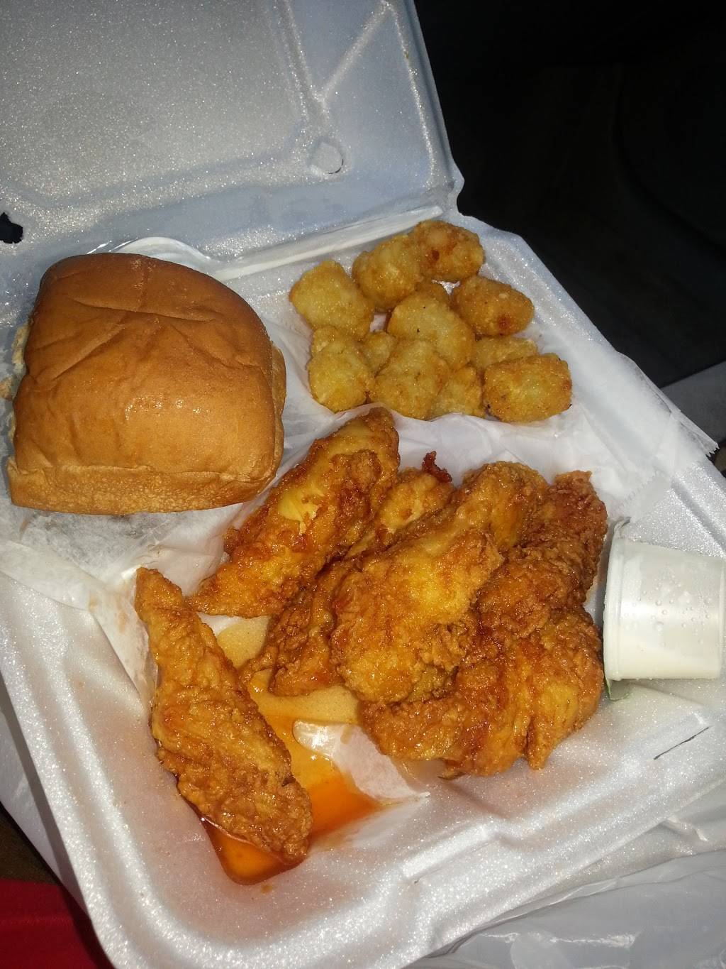 Maryland Fried Chicken | restaurant | 510 N Slappey Blvd, Albany, GA 31701, USA | 2294329595 OR +1 229-432-9595