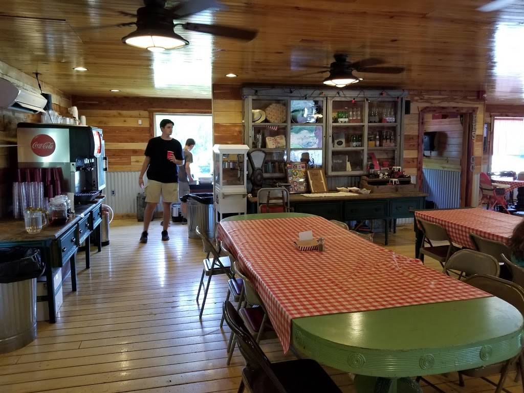 Circle P General Store | restaurant | 563 E Main St, Mt. Juliet, TN 37122, USA | 6155685215 OR +1 615-568-5215