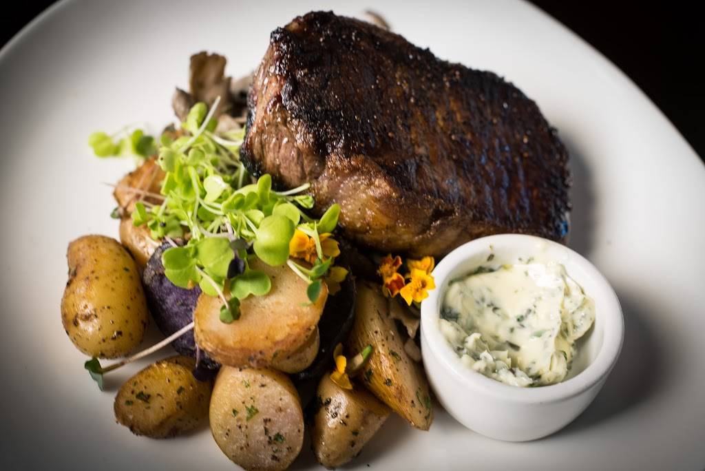 Avenue Kitchen & Bar | restaurant | 911 W 36th St, Baltimore, MD 21211, USA | 4439618515 OR +1 443-961-8515