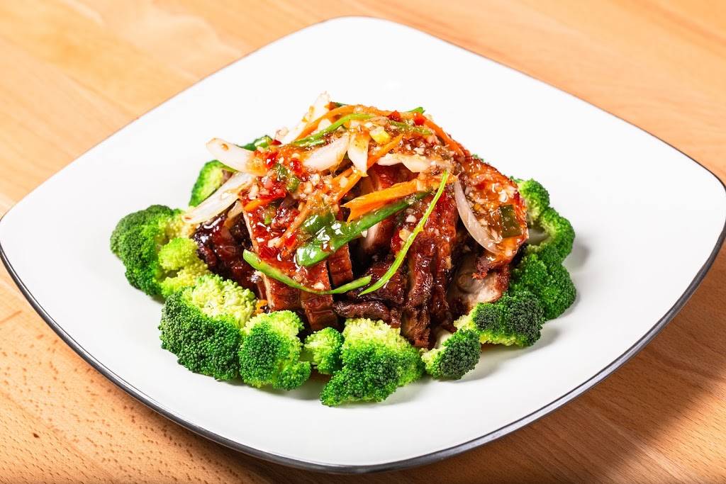 Hana Thai | restaurant | 740 Broadway, South Portland, ME 04106, USA | 2077999997 OR +1 207-799-9997