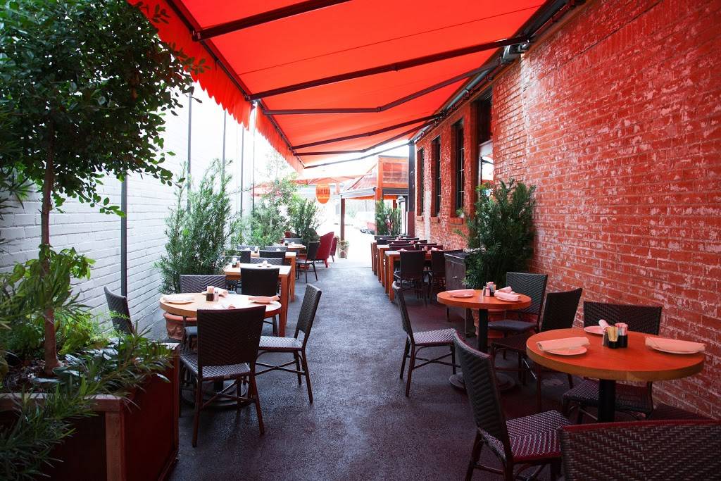 Taverna | restaurant | 3312 Knox St, Dallas, TX 75205, USA | 2145209933 OR +1 214-520-9933