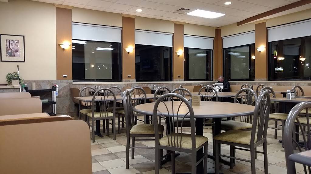 Jacks | restaurant | 91 US-27, Bremen, GA 30110, USA | 7705377030 OR +1 770-537-7030