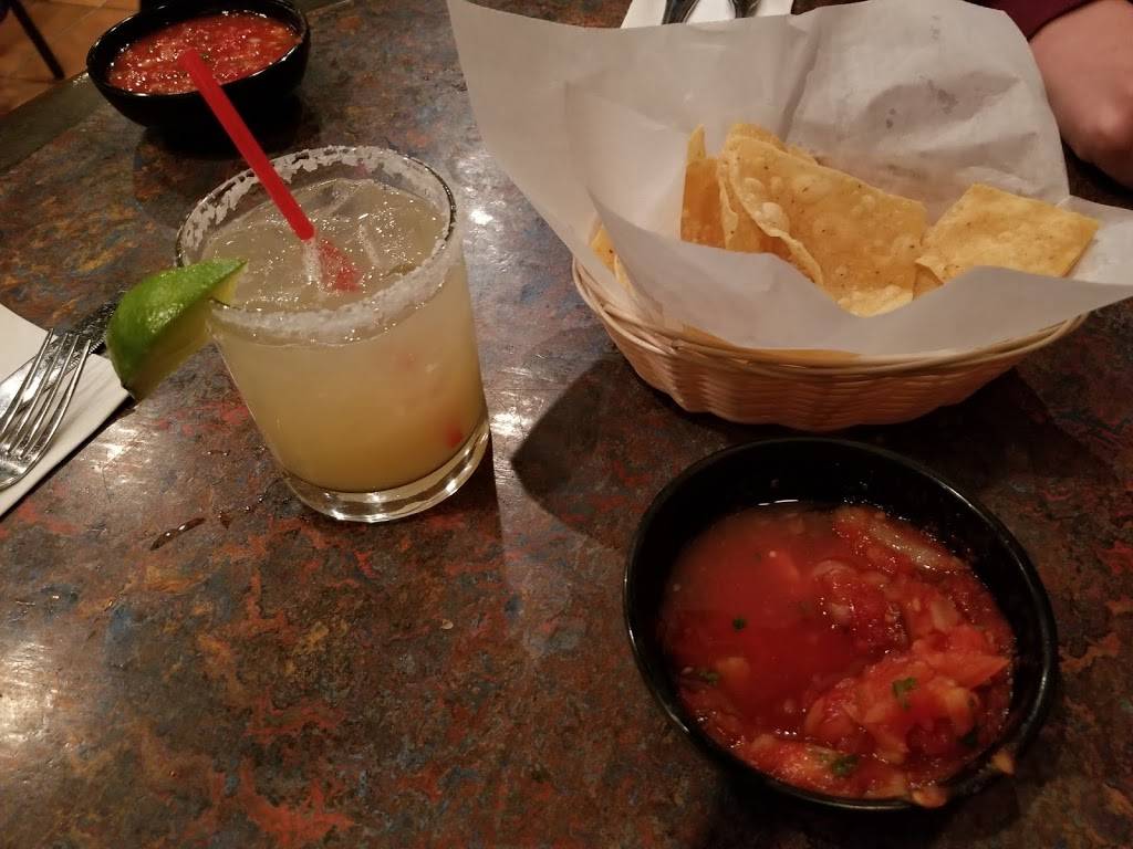 Rodrigos | restaurant | 150 W Parkridge Ave, Corona, CA 92880, USA | 9517380373 OR +1 951-738-0373