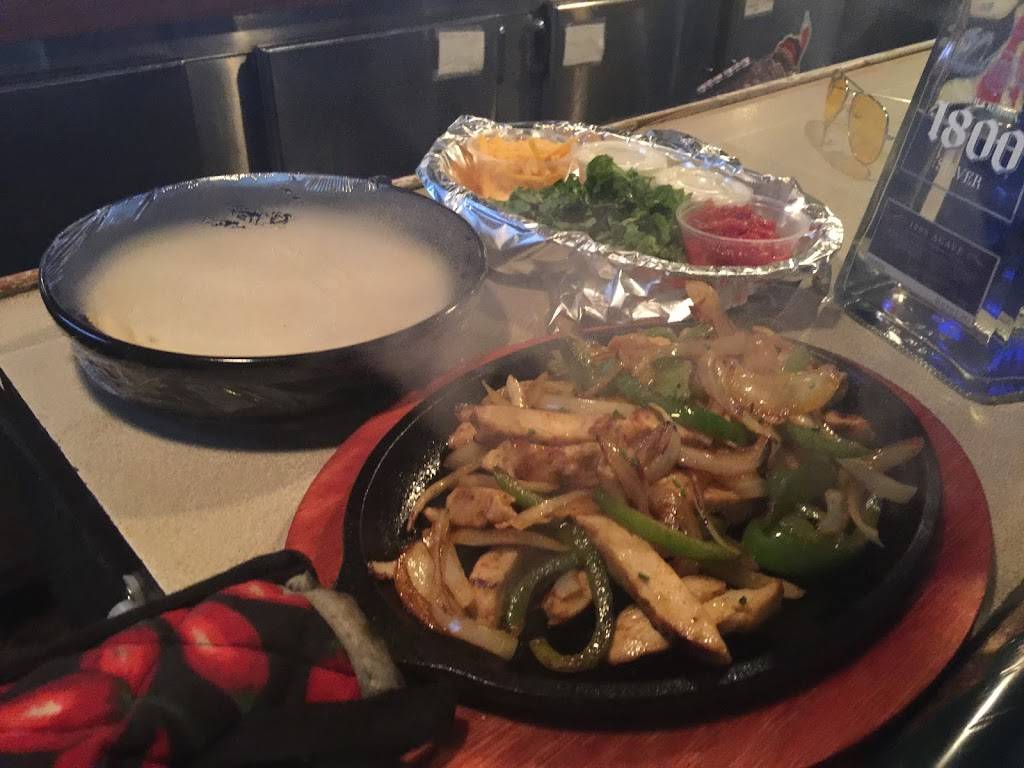 Tommy Cs Tavern | restaurant | 4809 W Pleasant Valley Rd, Cleveland, OH 44129, USA | 4408455880 OR +1 440-845-5880