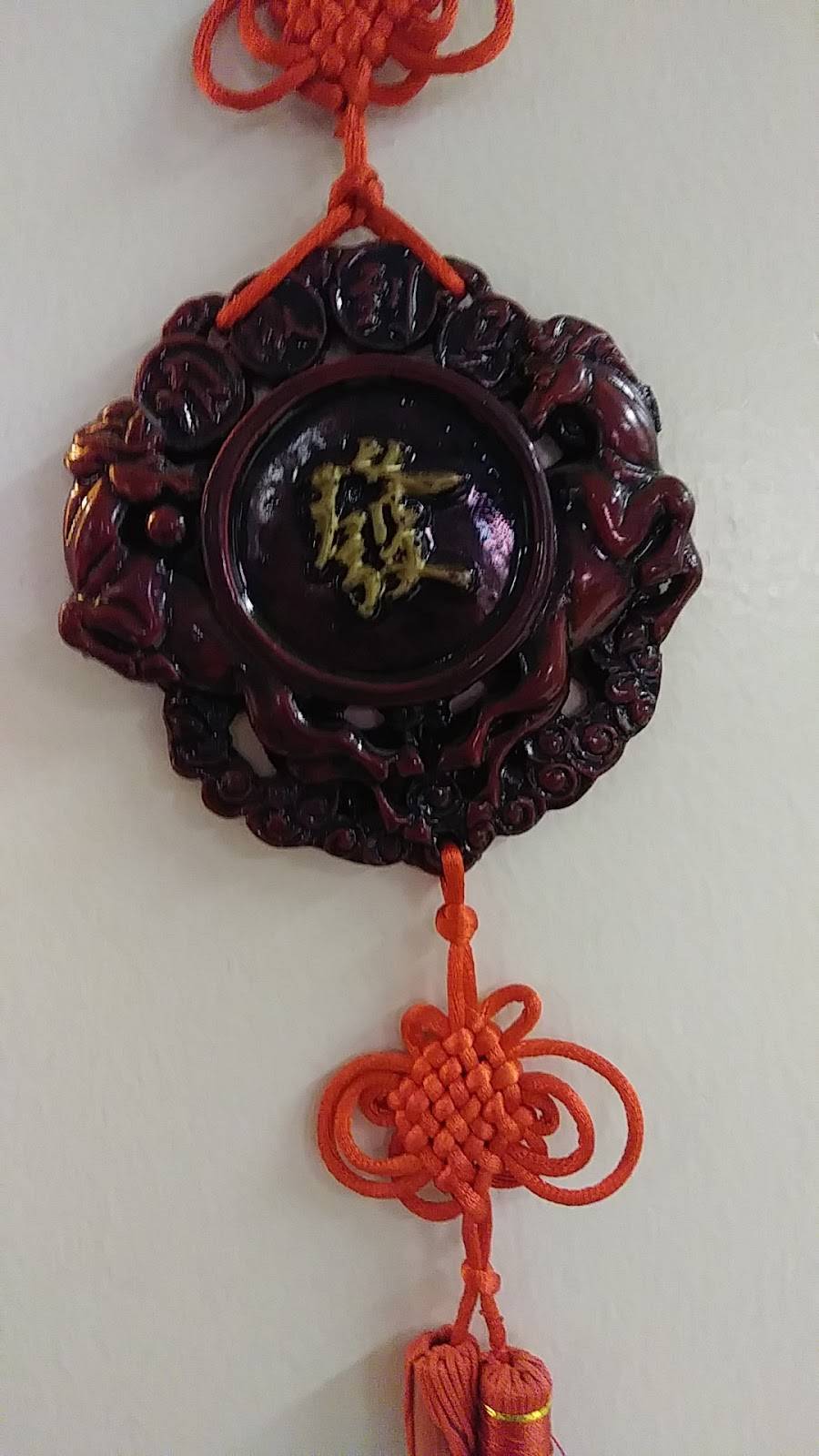 May Garden | restaurant | 80 W Bow St, Franklin, NH 03235, USA | 6039343239 OR +1 603-934-3239