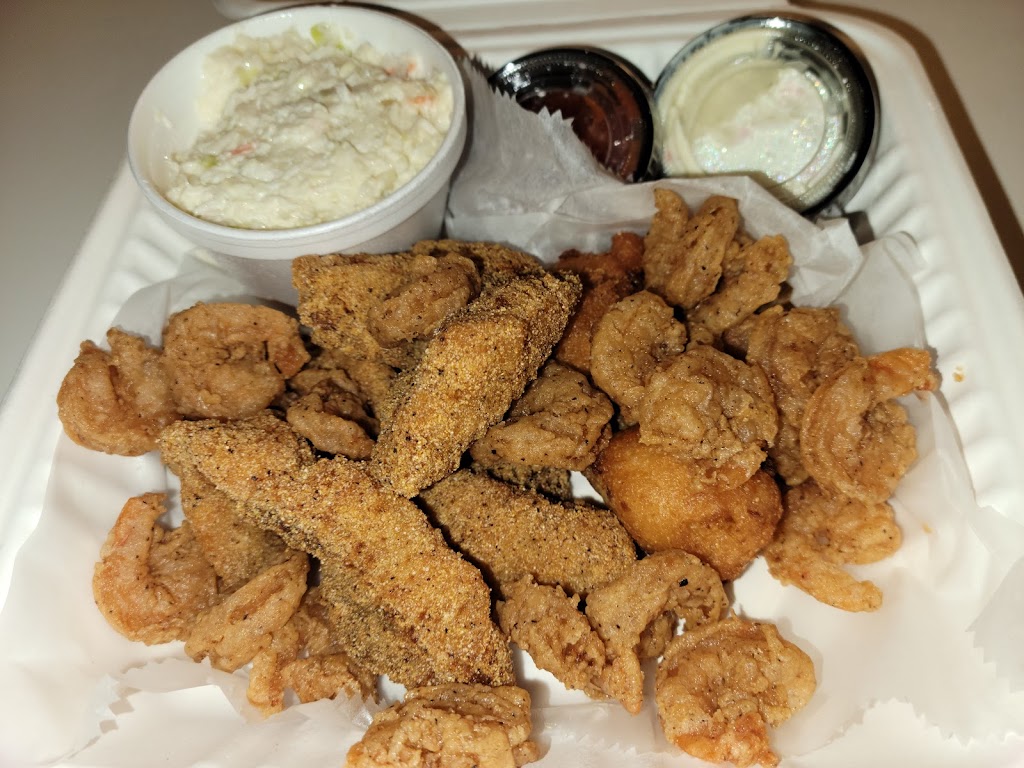 Davids Catfish House | restaurant | 5129 Dogwood Dr, Milton, FL 32570, USA | 8506261500 OR +1 850-626-1500