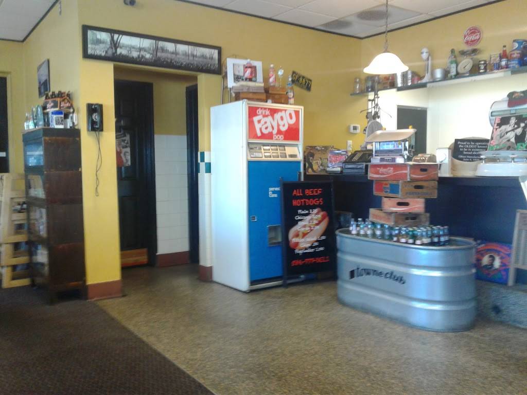 Old School Deli | restaurant | 30860 Groesbeck Hwy, Roseville, MI 48066, USA | 5867773354 OR +1 586-777-3354