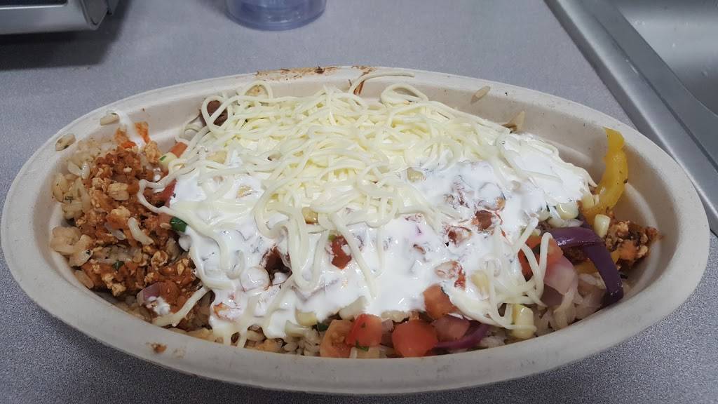 Chipotle Mexican Grill | restaurant | 2701 39th Ave NE Ste E128, Minneapolis, MN 55421, USA | 6127895000 OR +1 612-789-5000