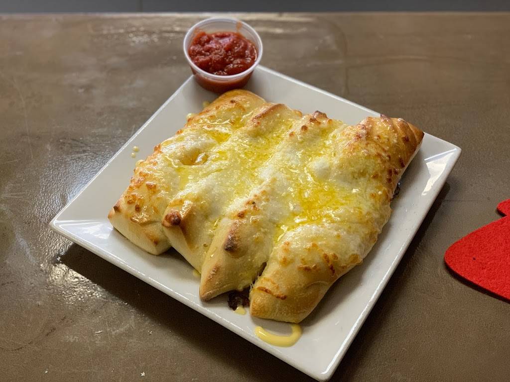 Mommas Pizza & More | restaurant | 1410 Charlestown New Albany Rd, Jeffersonville, IN 47130, USA | 8126973224 OR +1 812-697-3224