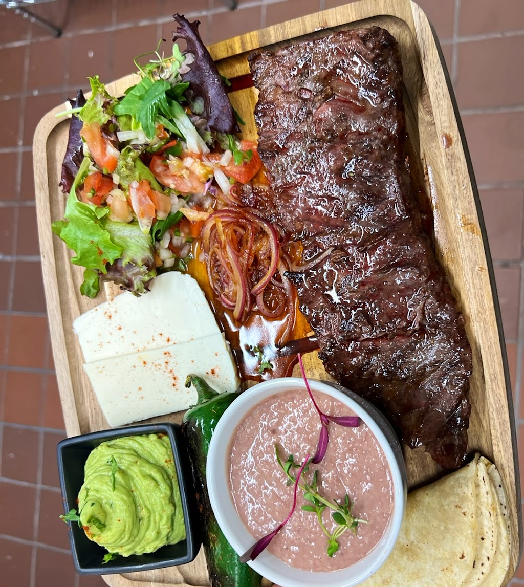 Pura Vida Cocktail Bar Restaurant | restaurant | 221 S Elm St, Greensboro, NC 27401, USA | 3368491071 OR +1 336-849-1071