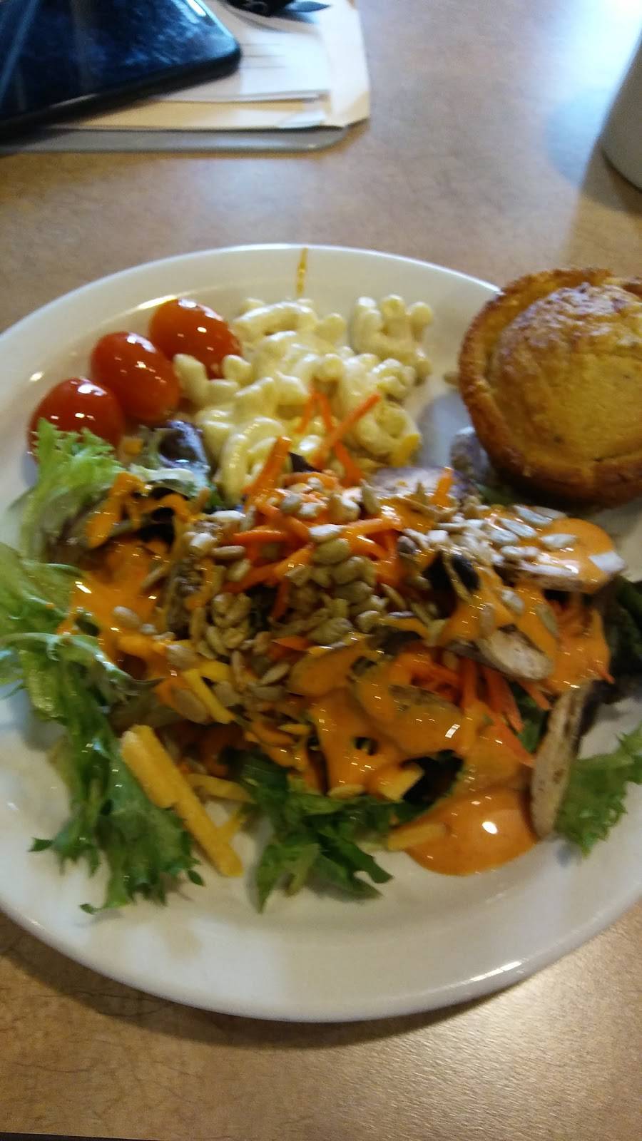 Country Cookin | restaurant | 4521 Melrose Ave NW, Roanoke, VA 24017, USA | 5409860440 OR +1 540-986-0440