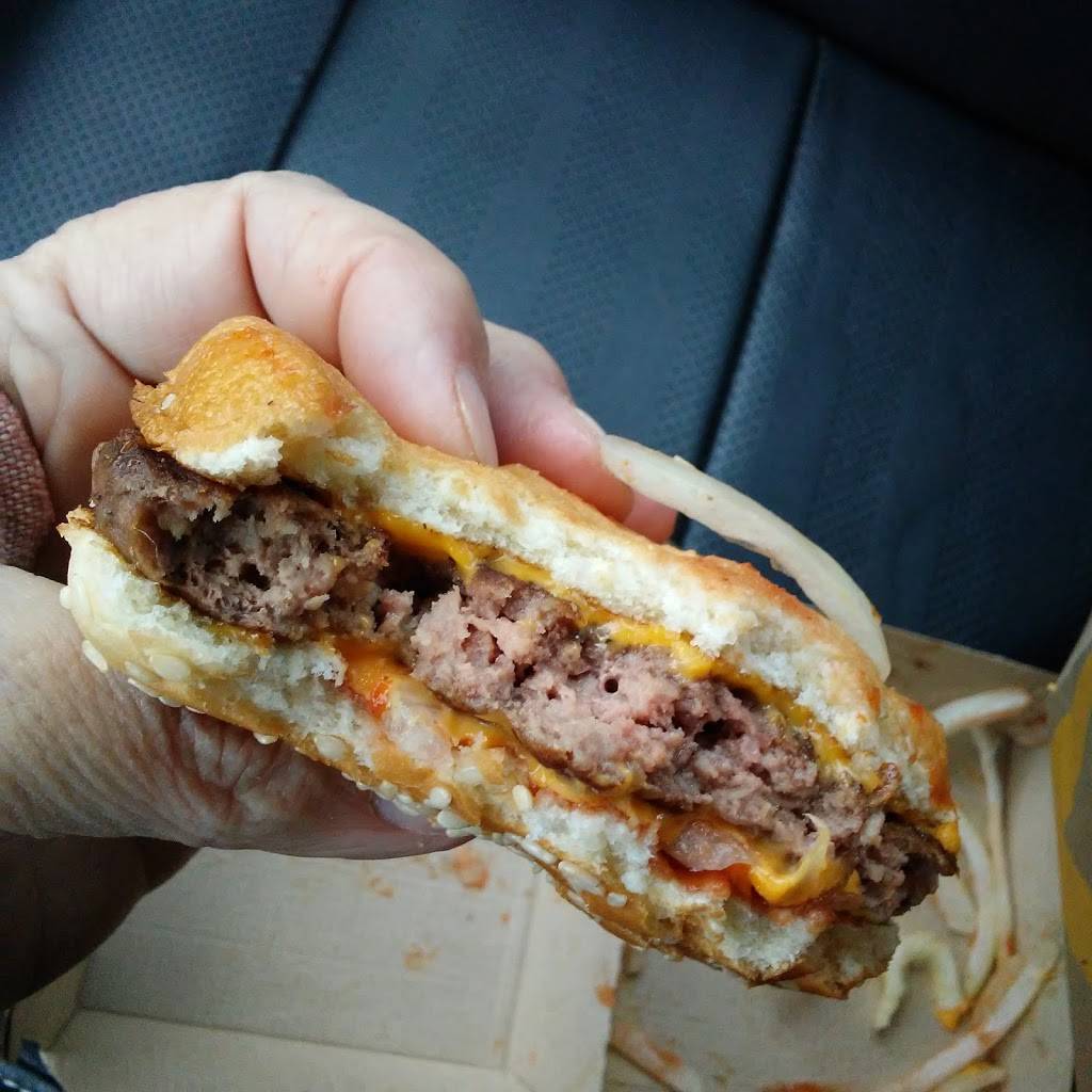 McDonalds | cafe | 111 S Kanawha St, Buckhannon, WV 26201, USA | 3044726046 OR +1 304-472-6046