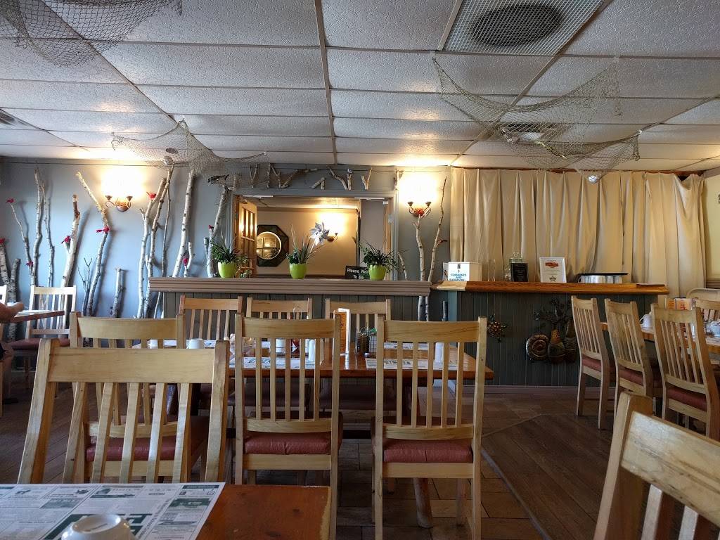 Aunt Mabels Country Kitchen & Motel | restaurant | ON-21, Port Elgin, ON N0H 2C5, Canada | 5193892122 OR +1 519-389-2122