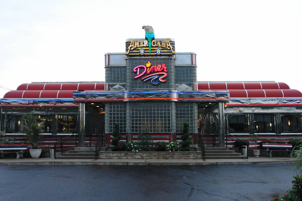 Americana Diner | restaurant | 1160 NJ-35, Shrewsbury, NJ 07702, USA | 7325421658 OR +1 732-542-1658