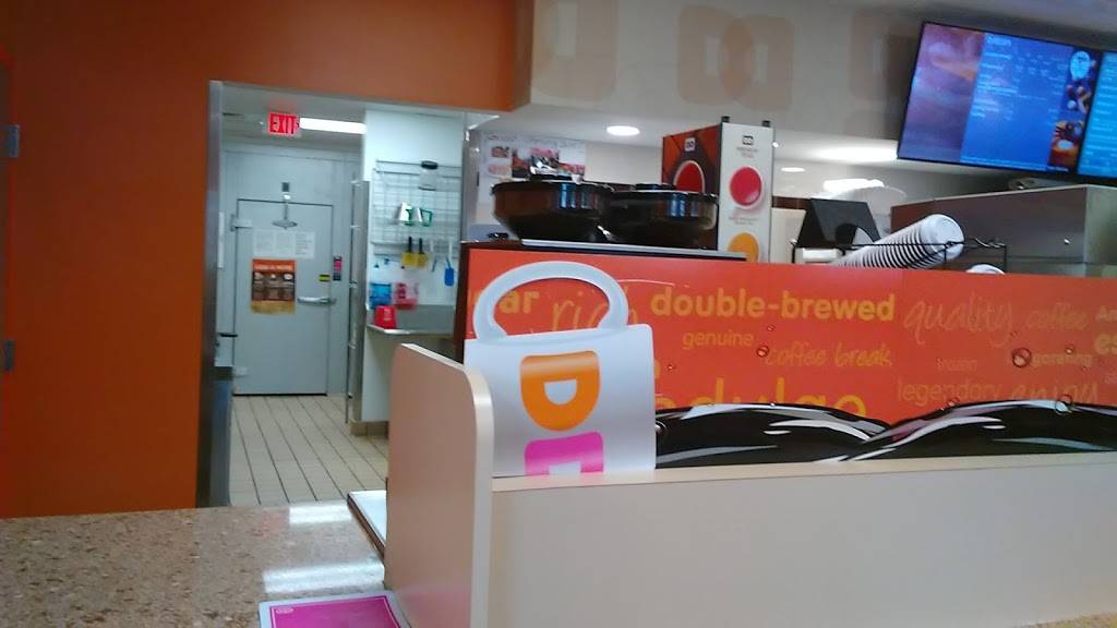 Dunkin Donuts | cafe | 2086 W Busch Blvd, Tampa, FL 33612, USA | 8135133733 OR +1 813-513-3733