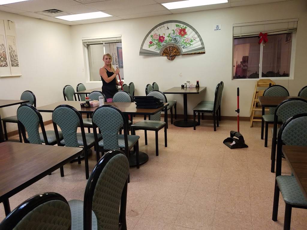 China Chef | restaurant | 4 George Ct, Edgewood, NM 87015, USA | 5052816667 OR +1 505-281-6667