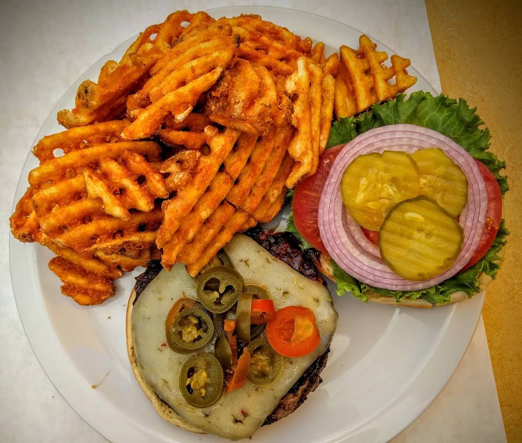 Russian River Pub | restaurant | 11829 River Rd, Forestville, CA 95436, USA | 7078877932 OR +1 707-887-7932