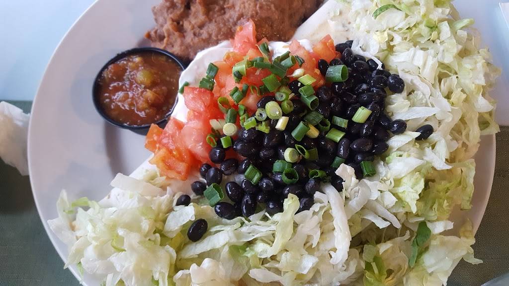 Griswolds Restaurant | restaurant | 103 Bellevue Ave, Newport, RI 02840, USA | 4018464660 OR +1 401-846-4660