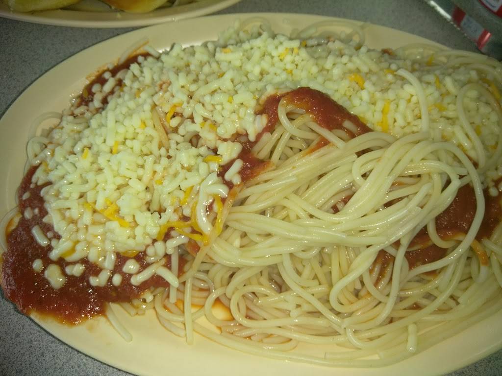 Montes De Oca | restaurant | 1740 Palm Ave #10, Hialeah, FL 33010, USA | 3058859207 OR +1 305-885-9207