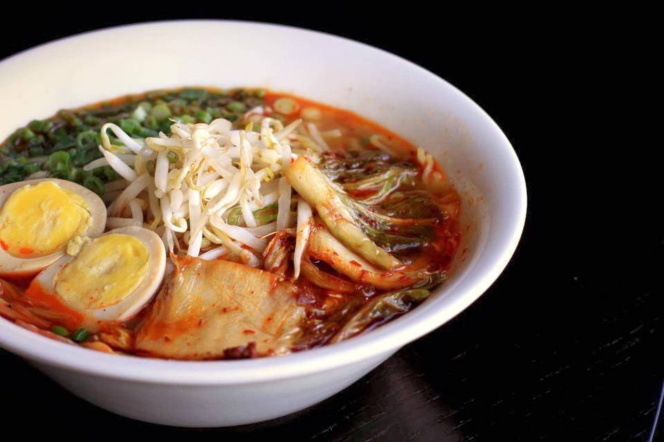 Naruto Japanese Restaurant | restaurant | 3600 Minnesota Dr, Anchorage, AK 99503, USA | 9072783050 OR +1 907-278-3050