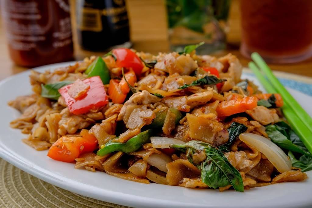 Tassanees Thai Cuisine | restaurant | 1611 Dodson Ave, Fort Smith, AR 72901, USA | 4797827750 OR +1 479-782-7750
