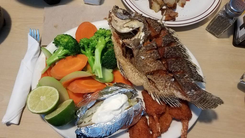 La Fuente | restaurant | 14223 Leffingwell Rd, Whittier, CA 90604, USA | 5623258577 OR +1 562-325-8577