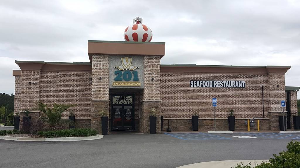 201 SEAFOOD RESTAURANT AND TAPAS LOUNGE | night club | 201 James B Blackburn Dr, Savannah, GA 31408, USA | 9129881281 OR +1 912-988-1281