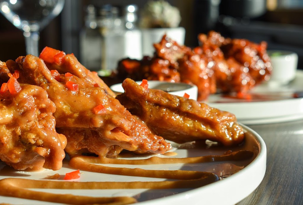 Lift Bistropub | restaurant | 101 Dan Fox Dr, Pittsfield, MA 01201, USA | 4132329362 OR +1 413-232-9362