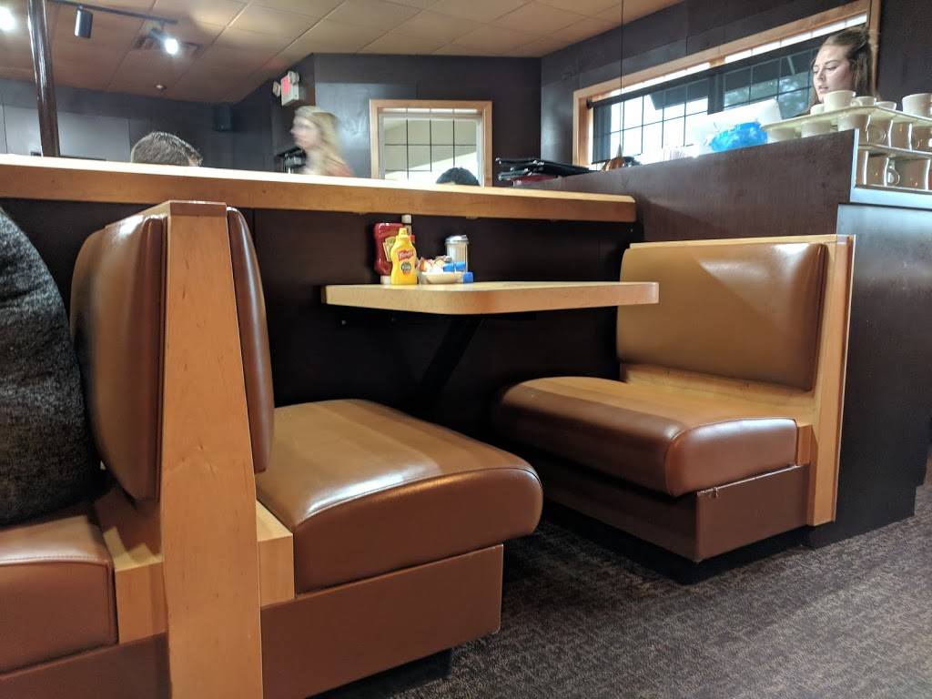 Star Diner III | restaurant | 2524 Navarre Ave # B, Oregon, OH 43616, USA | 4196912280 OR +1 419-691-2280