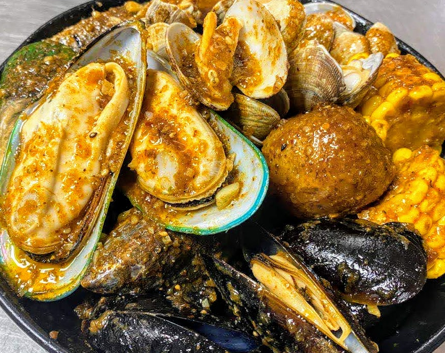 Cajun King Seafood and Grill | restaurant | 2965 N Germantown Pkwy #102, Bartlett, TN 38133, USA | 9013888178 OR +1 901-388-8178